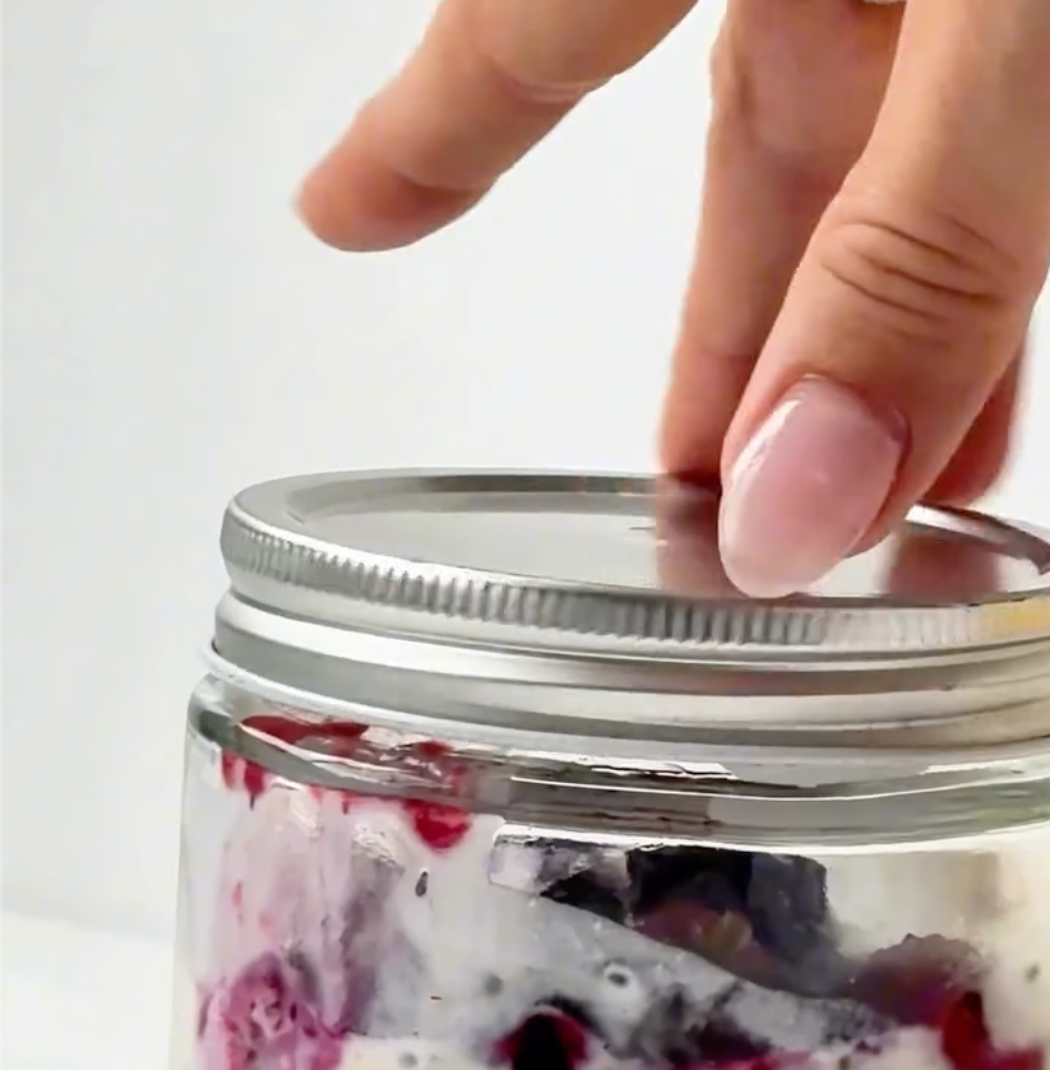 Vanilla Collagen Chia Pudding