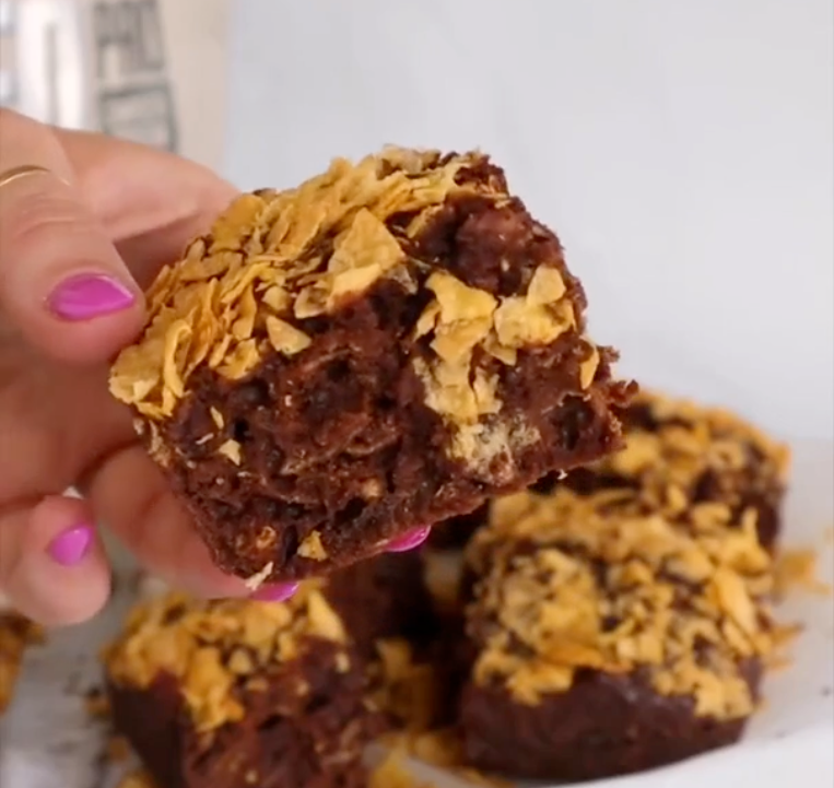 Crispy Chocolate & Cornflake Brownies