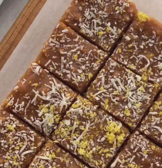 No-Bake Lemon & Coconut Slice