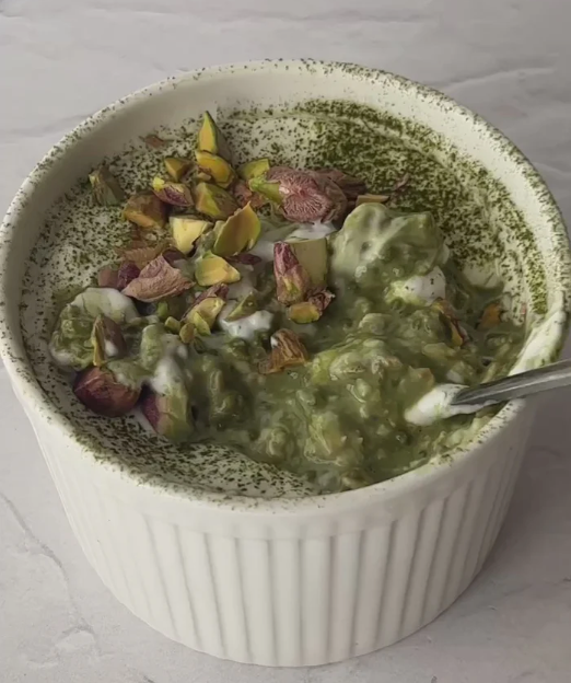 Protein-Packed Matcha Overnight Oats